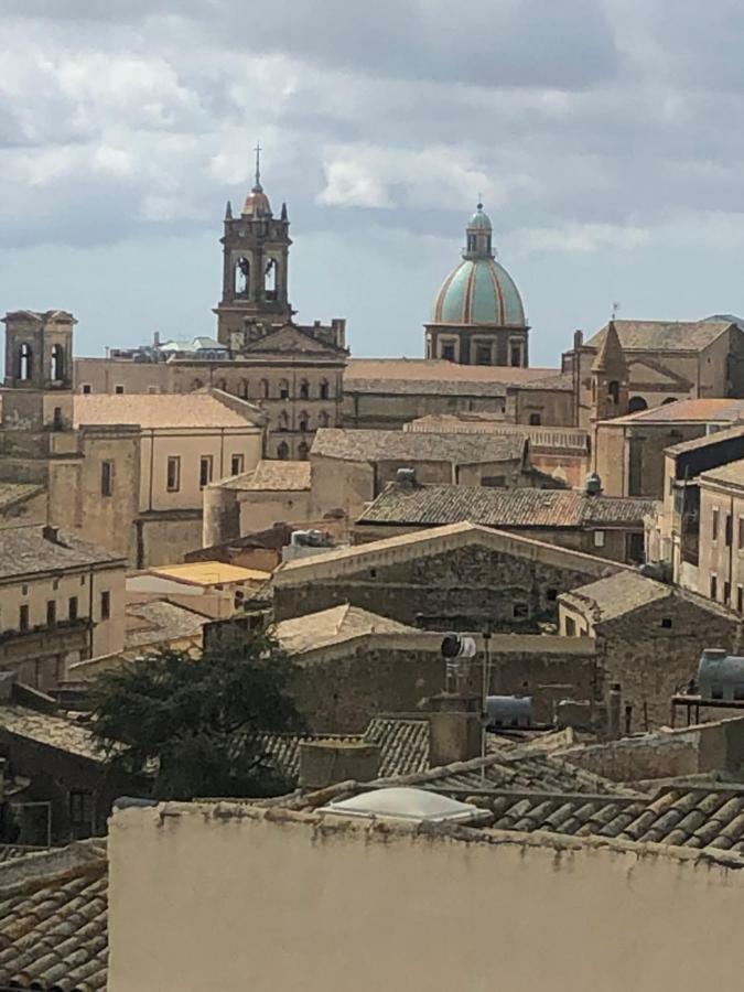 San Giorgio Rooms Caltagirone Dış mekan fotoğraf